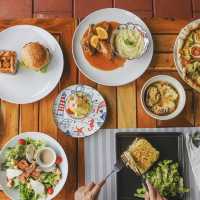 Le St Trop Bar & Restaurant Khok Kloi