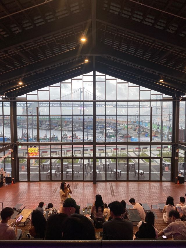 Culture & Lifestyle Cafés