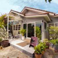 คาเฟ่สไตล์โคซี่ เปลี่ยนบ้านมาเป็นคาเฟ่