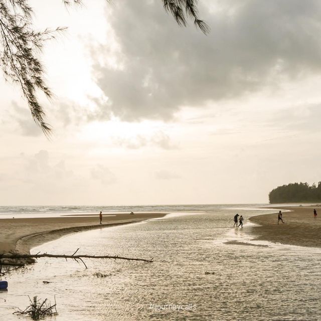 APSARA Beachfront Resort and Villa