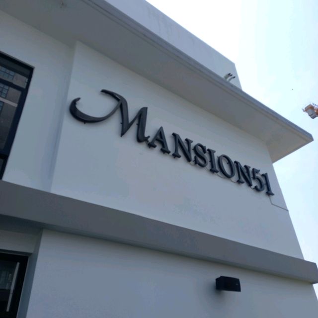 金邊市中心超大公寓式酒店- Mansion51