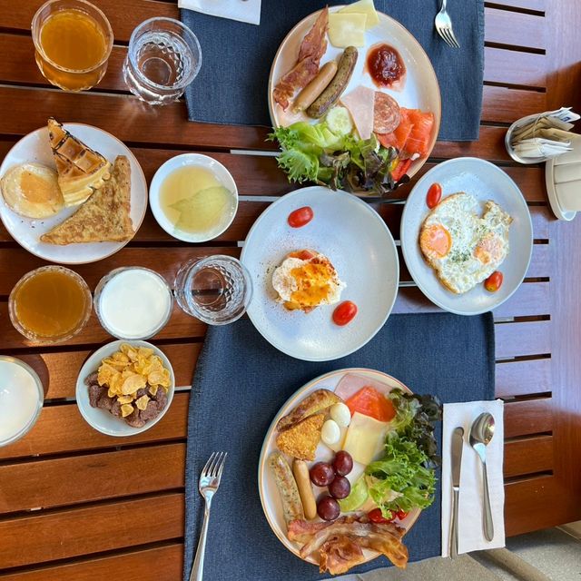 Breakfast ตอนเช้าที่ โรงแรม ยูสมุย