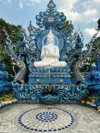Fascinating Blue Temple in Chiang Rai
