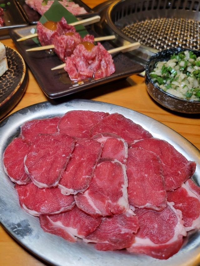 主打親民日式燒肉。。 大眾燒肉酒場。。 主打親民日式燒肉。。 大眾燒肉酒場。。