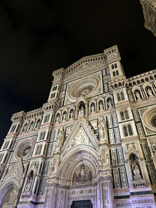 겨울 분위기 제대로 느낄 수 있는 피렌체 두오모광장🇮🇹❤️