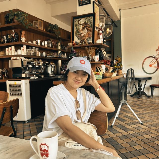 มากินข้าวเช้าด้วยกันที่ท่าเตียน 