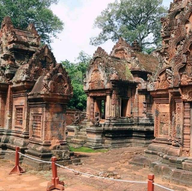 Banteay Srei Temple The Woman Citadel 