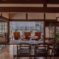 首爾Kitte Cafe：舒適明亮，受歡迎的下午茶聚會地點
