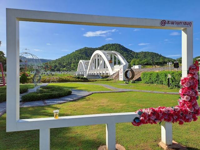 สะพานทาชมภู