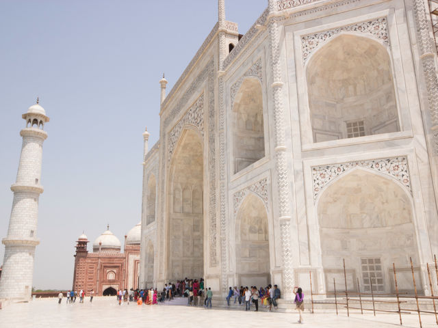 Sizzling Summer at the Taj Mahal 🕌 