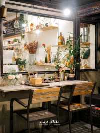 ร้านลับ อร่อย น่านั่ง ใกล้ BTS วุฒากาศ