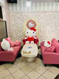 Hello Kitty Cafe