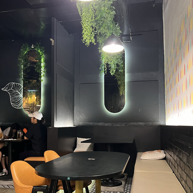 Kl한인타운 몽키아라에 감각적인 카페, Kanteen