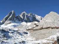 The mighty Yu Long Snow Mountain