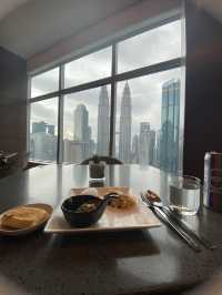 Best things to do in Traders Hotel! 
