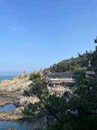 부산 바다와 절을 함께 볼 수 있는 독특한 곳 해동용궁사