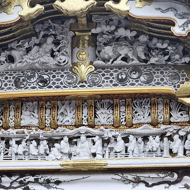Gilded Grandeur: Nikkō Tōshō-gū Shrine Awe-Inspires!