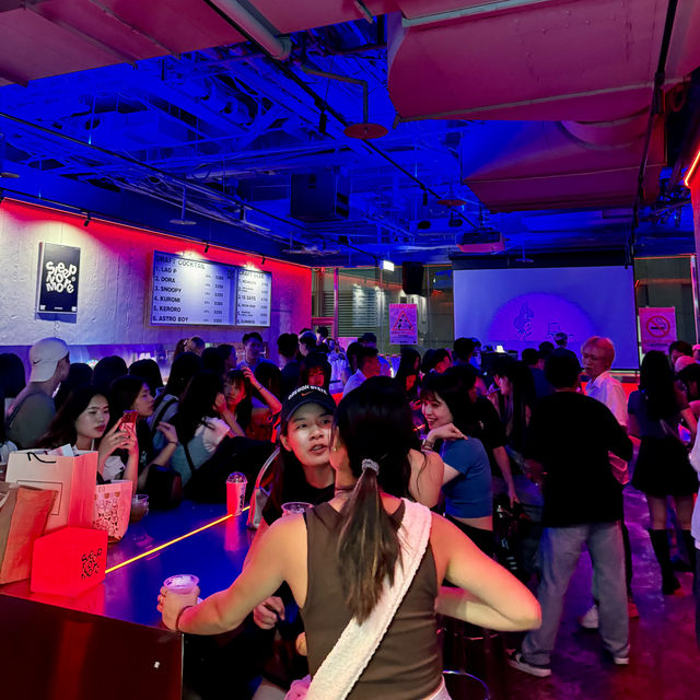 信義威秀越夜越嗨暢「Fake sober 」🍸