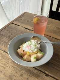 【福岡カフェ】旬のフルーツを使ったおいしいスイーツとドリンク