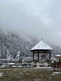 Dagu lake ทะเลสาปที่สวยราวกับหลุดไปในเทพนิยาย ❄️