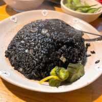 【石垣島】超絶人気！何を食べても旨い😋予約が取れない居酒屋✨