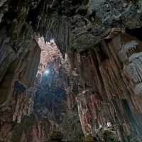 ชมหินงอกหินย้อย วัดถ้ำพุหว้า กาญจนบุรี