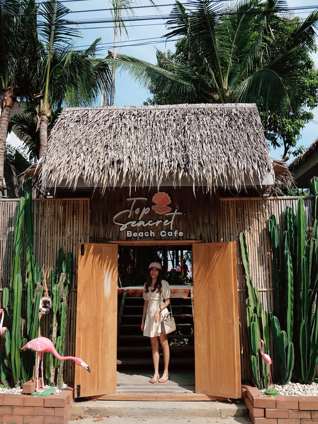 คาเฟ่ริมทะเล Top Seacret Beach Cafe