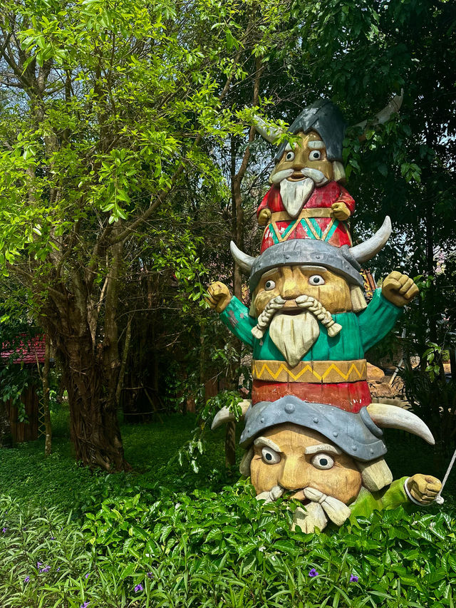Meet Vietnamese Disneyland 😍🎡