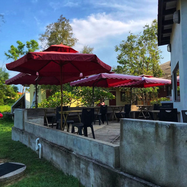 🇲🇾Outside by sideways coffee station