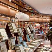 深圳筍崗寶能環球匯書吧，8月好去處