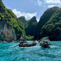 🌊 Enjoy the Natural Beauty of Phi Phi Island🏝️