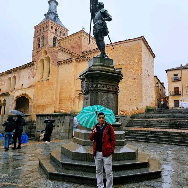A Day Tour Through Segovia, Salamanca, and Toledo: History and Flavors