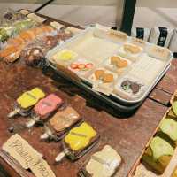 【東京・新大久保】一軒家を改装して作られた路地裏にある隠れ家カフェ☕️