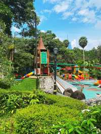 Enjoy the hot weather in the KL garden 🏡🏡