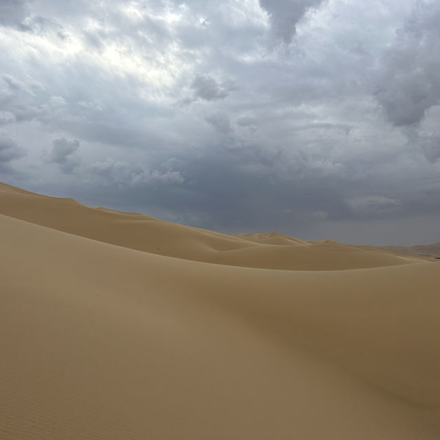 Whispers of the Desert: Conquering Khongor Sand Dunes