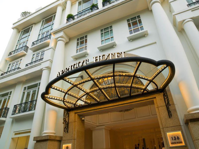 Apricot Hotel