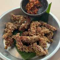 ชู้ลาวชู้รส ส้มตำสูตรลาว ที่เอาใจคนกรุงไปเต็มๆ