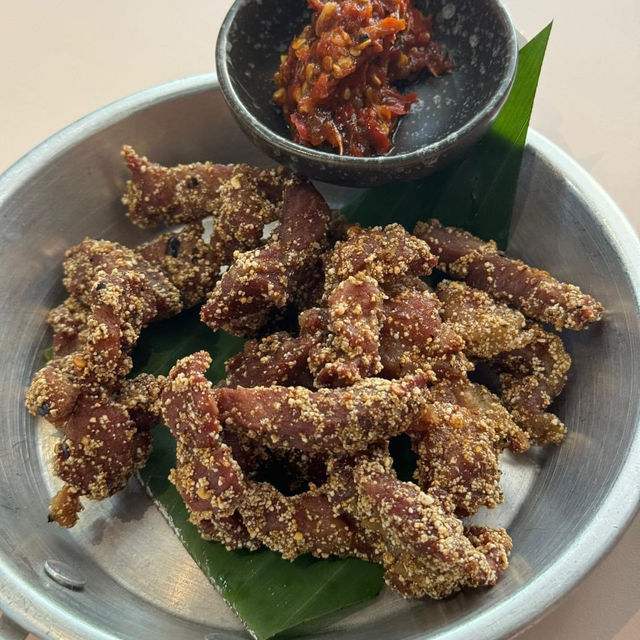ชู้ลาวชู้รส ส้มตำสูตรลาว ที่เอาใจคนกรุงไปเต็มๆ