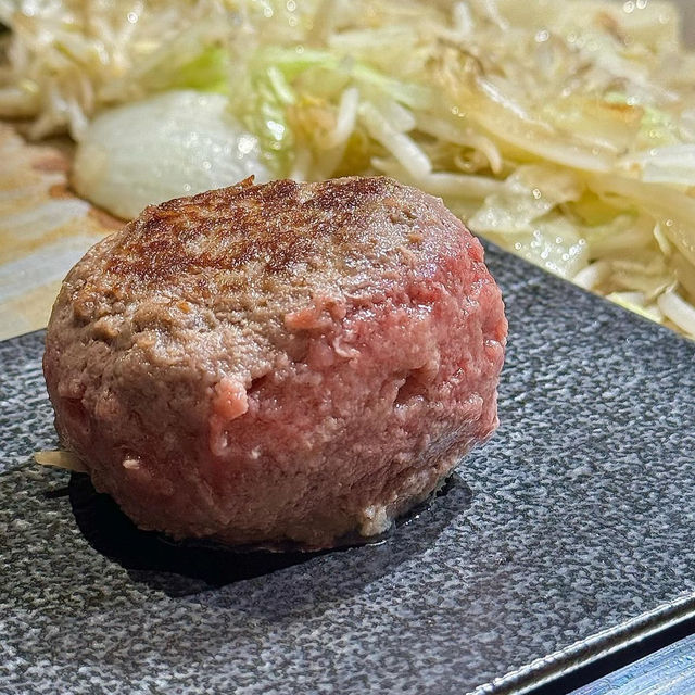 【兵庫/三宮】和食料理人が作る新感覚ハンバーグ
