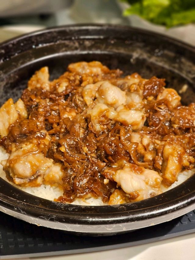 足料蛇羹煲仔飯