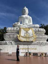 The White Buddha 📍Pai, Thailand