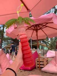 คาเฟ่ริมหาดสีชมพู TUTU Beach💓🌴 at Pattaya