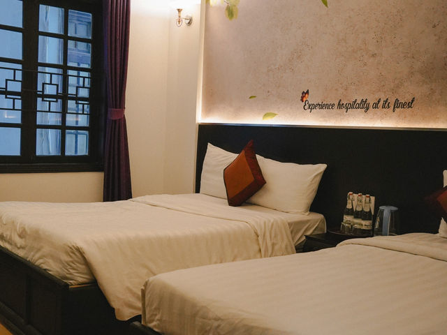 โรงแรมวินาเซนเตอร์ (Vina Center Hotel)