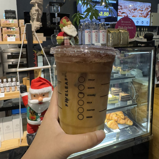 Sipping Christmas Joy at Five Leaf Coffee