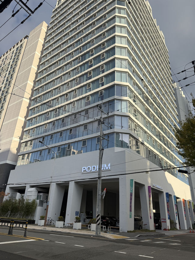 광안리 필수코스 복합문화공간, 포디움다이브엠