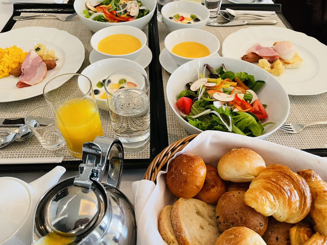 お部屋でいただくラ・スイート神戸の朝食が極上過ぎる！