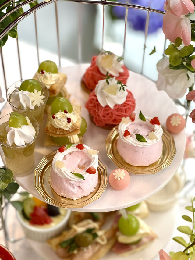 Peach-Themed Afternoon Tea at Haute Couture Café🍑