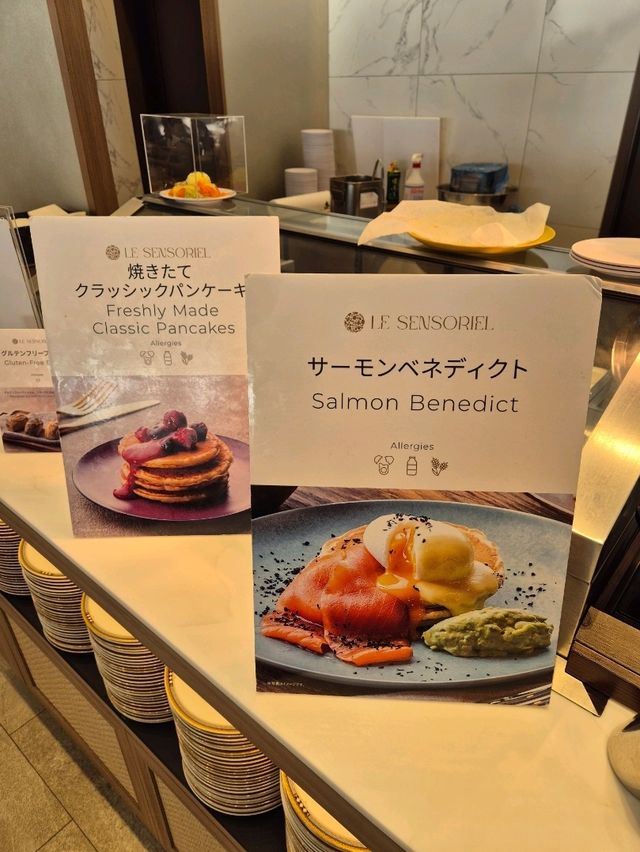 Amazing Breakfast At Le Sensoriel 🍳