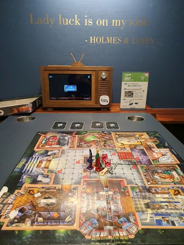 친구, 연인, 가족과 함께 신나는 보드게임 한 판! 홈즈앤루팡 🎲✨
