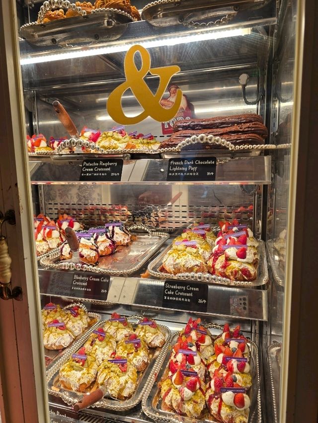 BUTTERFUL&CREAMOROUS at Shenzhen